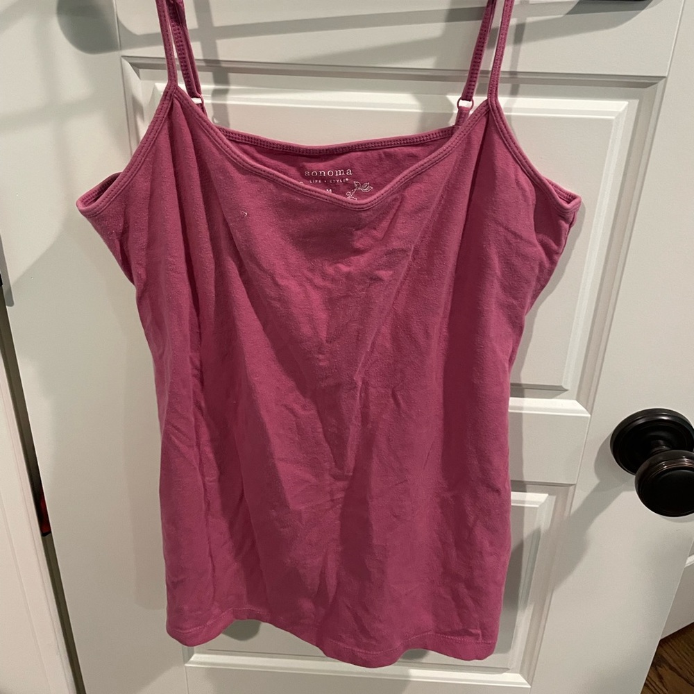 Pink tank top